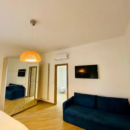Francesca Bed & Breakfast *