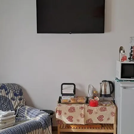Francesca Bed & Breakfast 3*