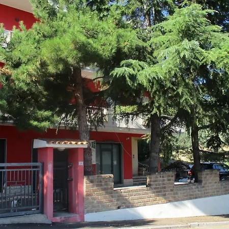 Francesca לינה וארוחת בוקר Spoltore
